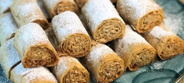 Tahinli Fındıklı Sarma